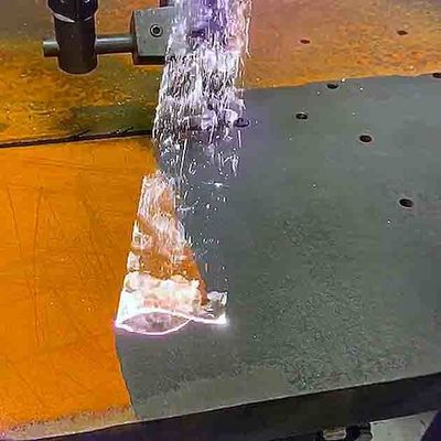 CW PW Laser Rust Removal Machine , Purple Horn 1000w Laser Rust Cleaner